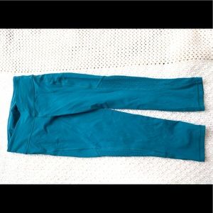 LULULEMON LEGGINGS!!!!